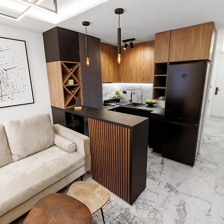 Lux Modern City Centre Self Check-In- Free Parking Ниш Екстер'єр фото