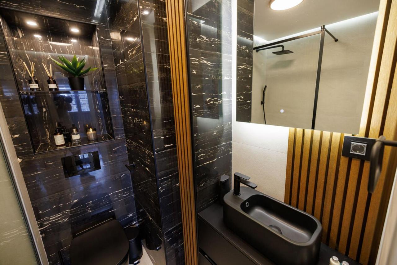 Lux Modern City Centre Self Check-In- Free Parking Ниш Екстер'єр фото