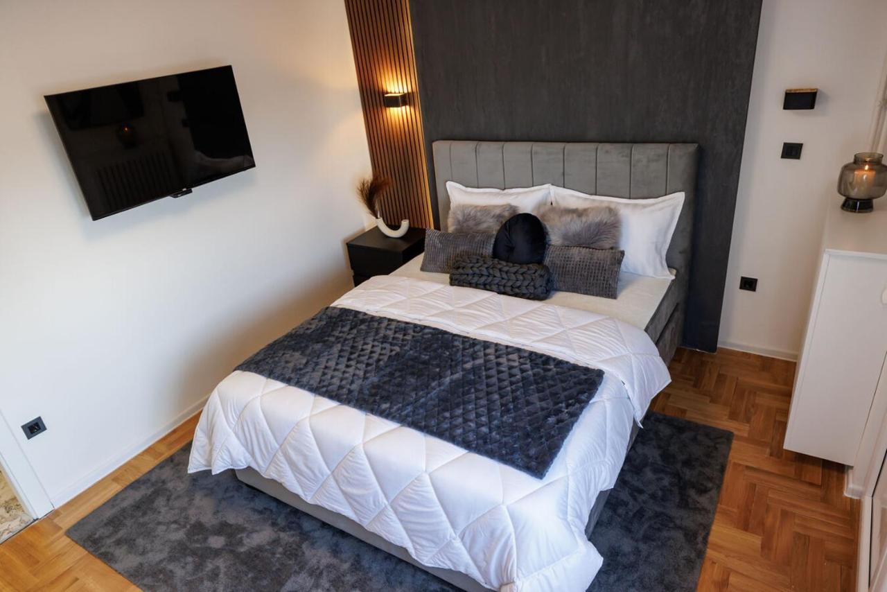 Lux Modern City Centre Self Check-In- Free Parking Ниш Екстер'єр фото