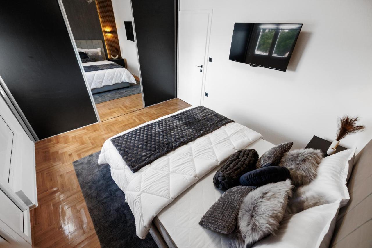 Lux Modern City Centre Self Check-In- Free Parking Ниш Екстер'єр фото